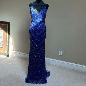Primavera Cotoure Gown Size 8